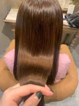 ロング Aya/四条烏丸/ インナーカラーのヘアスタイル