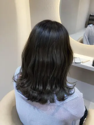 セミロング 🩵縮毛矯正・ボブ 岩原朋也🩵のヘアスタイル