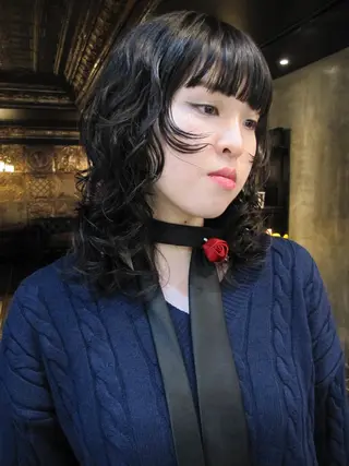 ミディアム パーマ ルカ/透明感 ×レイヤーのヘアスタイル