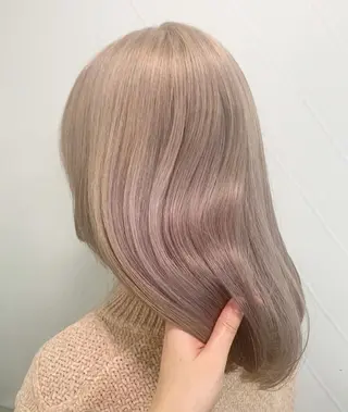 セミロング ベージュ＊Spica 【ミルクティー】のヘアスタイル