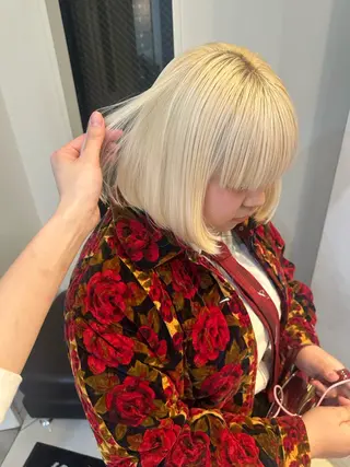 ミディアム カラー ヘアアレンジ MIYU/ニュアンス /ケアブリーチカラーのヘアスタイル