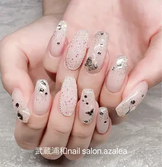 ネイル R inのネイルデザイン