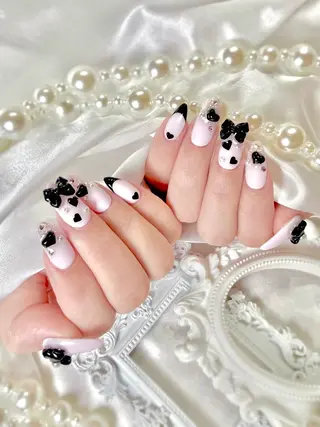 ネイル Rits Nail所属・RitsNail 🤍 RENAのネイルデザイン