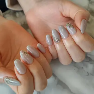 ネイル ジェヌインネイル 河内のネイルデザイン