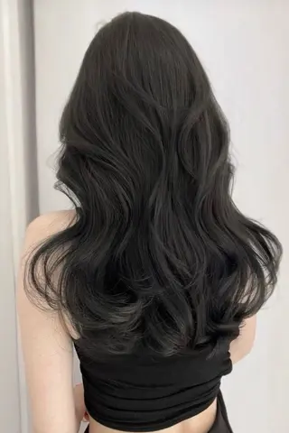 カラー 時森 咲良のヘアスタイル