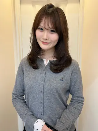 ミディアム yuka/ロング/ レイヤーカットモデルのヘアスタイル