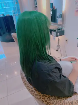 ロング カラー 成瀬 一生のヘアスタイル