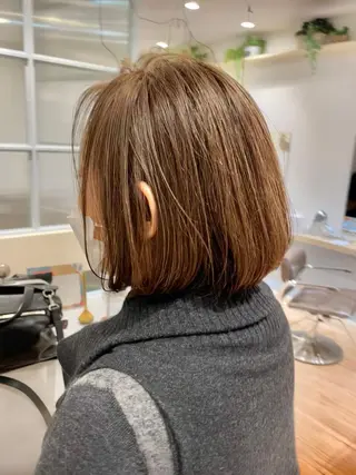ミディアム カラー 白髪ぼかしハイライト 💫ミネ ヒロシのヘアスタイル