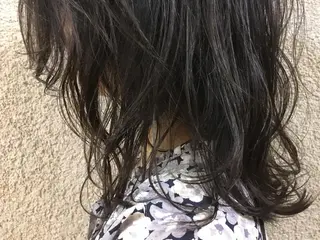 ミディアム カラー 菅村 勇亮のヘアスタイル