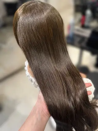 ロング カラー パーマ ヘアアレンジ 透明感/オリーブ/ グレージュ/YUKAのヘアスタイル