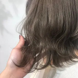 セミロング カラー レイヤー/顔周り /AKARIのヘアスタイル