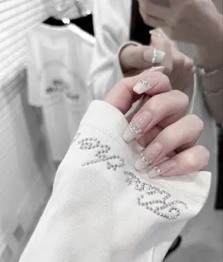 カラー AIN Nailのネイルデザイン