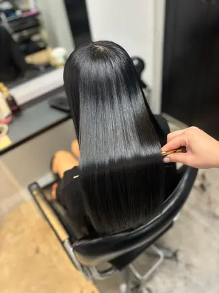 ロング 髪質改善♡ 保坂汐音のヘアスタイル