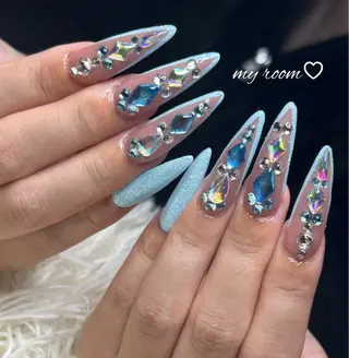 ネイル うるま市サロン Yuko Izawaのネイルデザイン