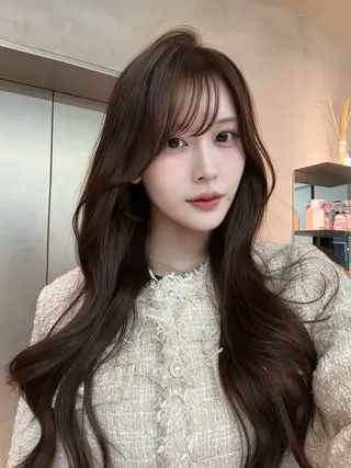 ロング 韓国ヘア/レイヤー Londエレンのヘアスタイル