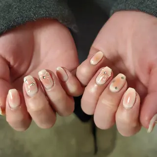 ネイル Natsumi 🦊  Nailのネイルデザイン
