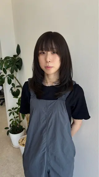 セミロング カラー 能勢 莉里花のヘアスタイル