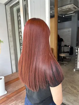 ミディアム miloc MOMOKAのヘアスタイル