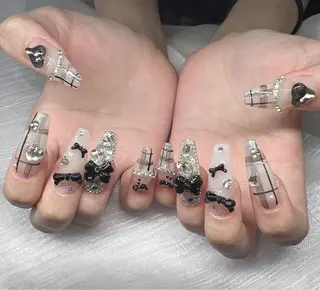 ネイル Lee Nailsのネイルデザイン