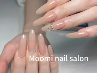 ロング 長さだし専門 Moominのネイルデザイン