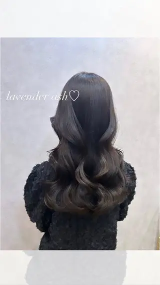 セミロング カラー ヘアアレンジ 🩷韓国ヘア/ヨシン モリ🩷Maikaのヘアスタイル