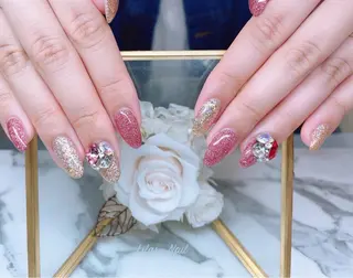 ネイル Lilas Nailのネイルデザイン