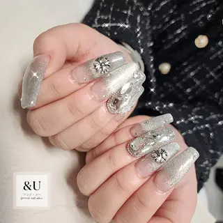 ネイル ＆Ｕ (アンド・ユー)のネイルデザイン