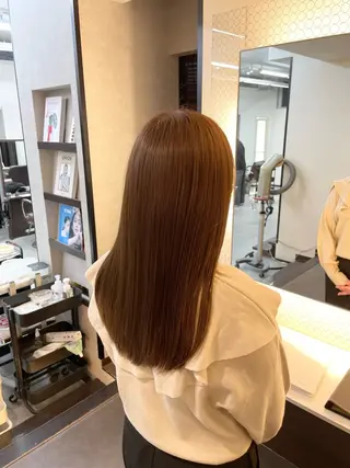 ロング 堀 綾花のヘアスタイル