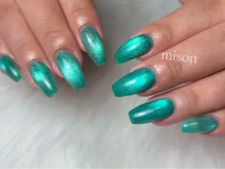 ネイル mison 安形友花のネイルデザイン