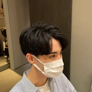 ショート パーマ メンズ 梅田茶屋町メンズ 専門美容師 山元一平のヘアスタイル