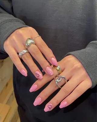 ネイル Nes.Nail所属・Miyagi Asamiのネイルデザイン