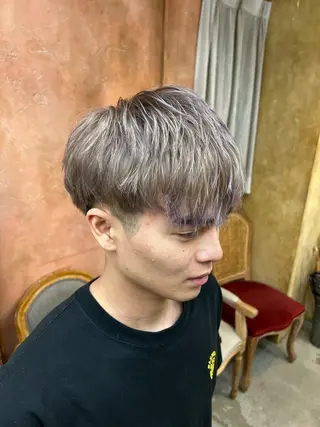 カラー メンズ 赤木 俊太のヘアスタイル