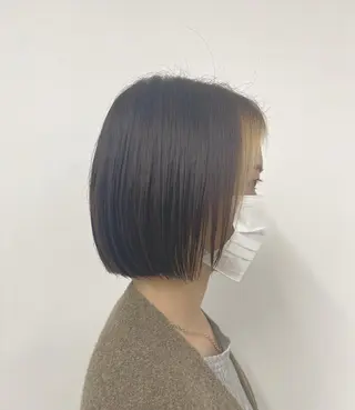 ショート 𝓜𝓮𝓛𝓲𝓟 冨樫果楠のヘアスタイル