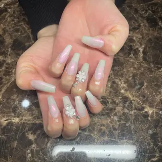 ネイル IROHA Nail 堺雛薫のネイルデザイン