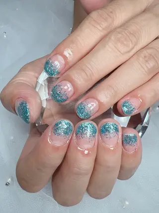 ショート Nia nailのネイルデザイン