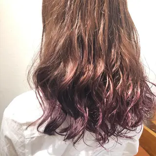 ミディアム 伊藤 真生のヘアスタイル