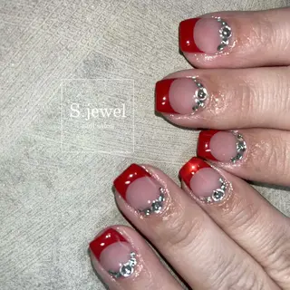 ネイル S. JEWELのネイルデザイン