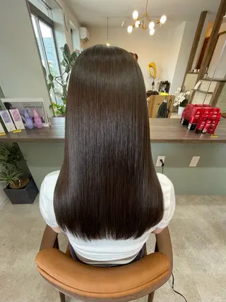 ロング カラー 吉本 美希のヘアスタイル