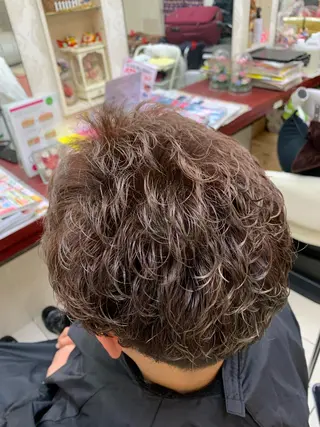 ショート 竹内 英明のヘアスタイル