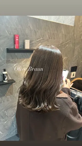 セミロング カラー パーマ Day&Night kanaのヘアスタイル