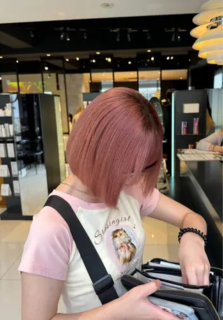 ショート karina🌿レイ ヤーカット/髪質改善のヘアスタイル