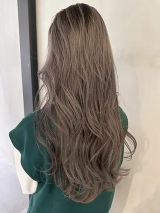 カラー セミロング ITbyALBUM 松戸のヘアスタイル