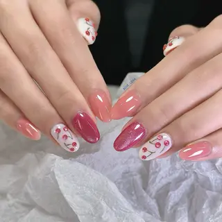 ネイル BLUE CORAのネイルデザイン