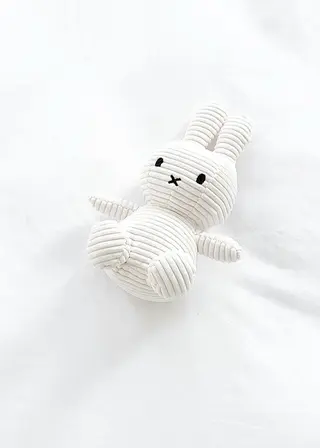 mirror mary南越谷の眉毛・アイブロウイメージ