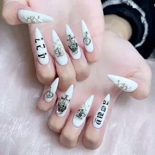 ネイル Queens ゲンのネイルデザイン