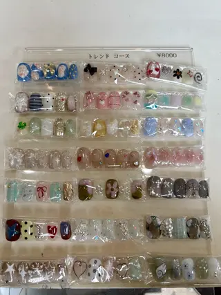 ネイル HIRAYAMA. Rのネイルデザイン