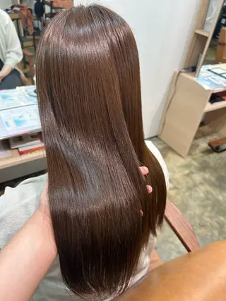 ロング スギ リンカのヘアスタイル