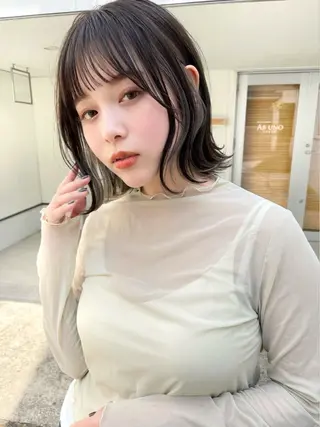 ミディアム 結べるレイヤーボブ くびれLady表参道のヘアスタイル