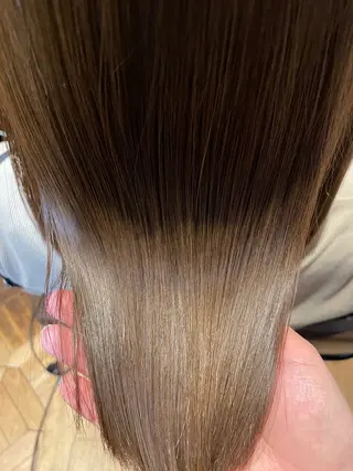 ミディアム ⚪️マナエ⚪️ ／学芸大学のヘアスタイル