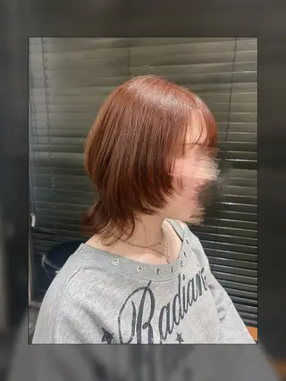 ミディアム 坂田 菜摘のヘアスタイル